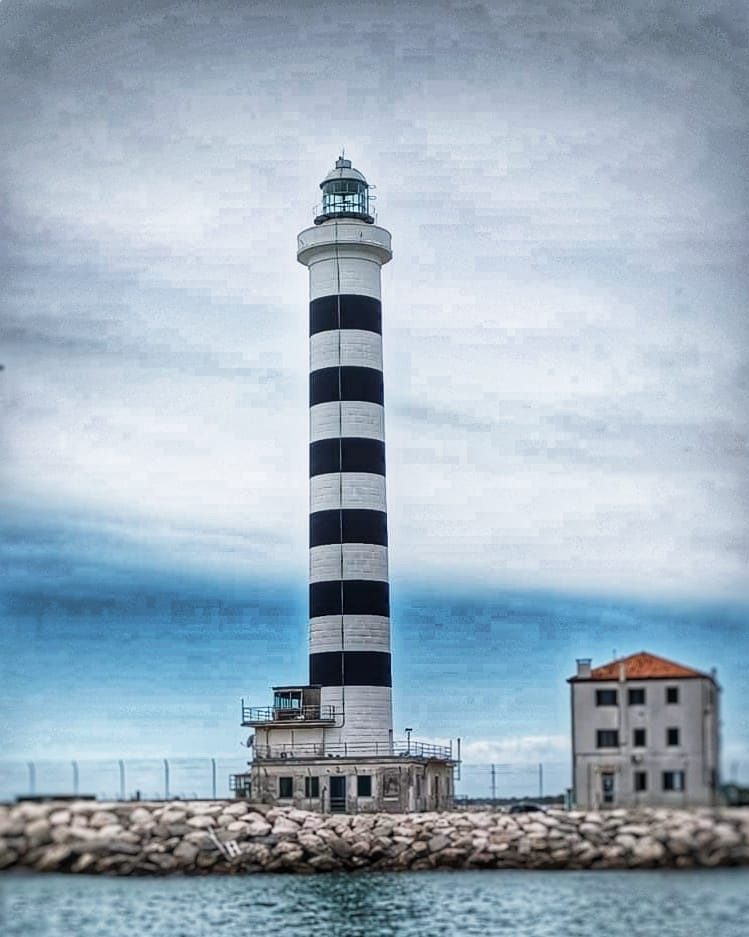 2e9215a1-69bd-4ddc-8a20-0e4e5eec60e5-edit